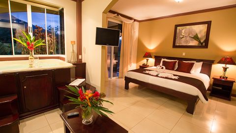 Hotel Magic Mountain - Arenal Luxury Hotel