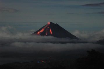 Arenal Volcano Eruption - December, 2005
