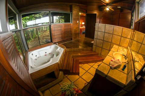 Chachagua Rain Forest Resort
